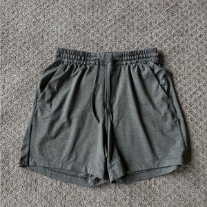 Lululemon Soft Jersey Short 5” Bundle | Heathered Oak + Heathered Grey Sage